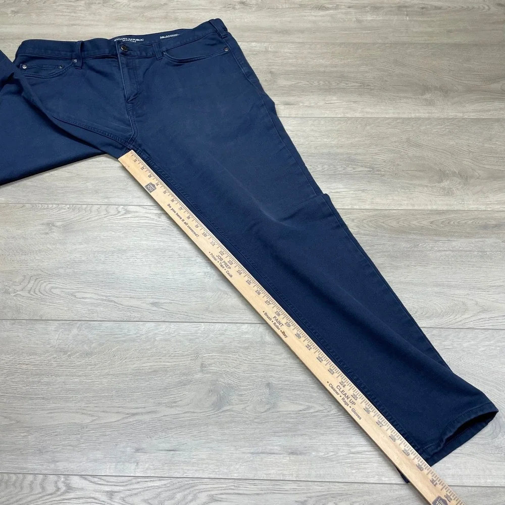 Banana Republic Traveler Pants Mens 38x32 Navy Athletic Tapered Fit 360745-00